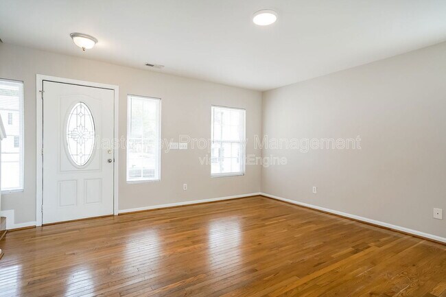 Foto del edificio - 1160 Rutledge Landing Dr