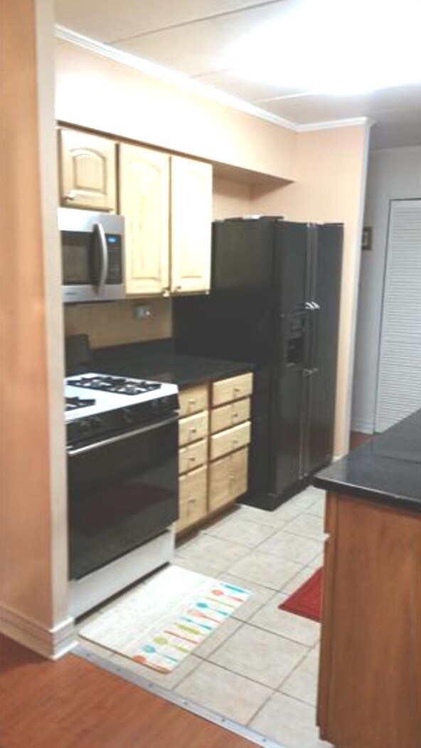 Foto del edificio - 300 S Roselle Rd