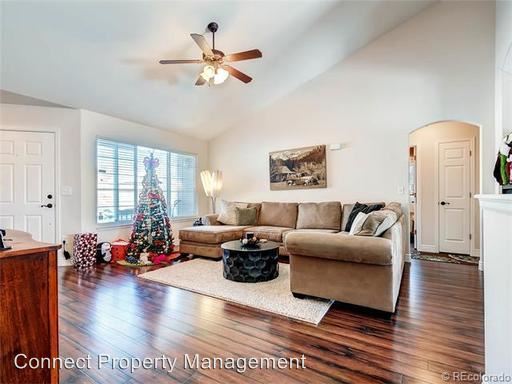 Foto del edificio - 1722 Buckskin Ave