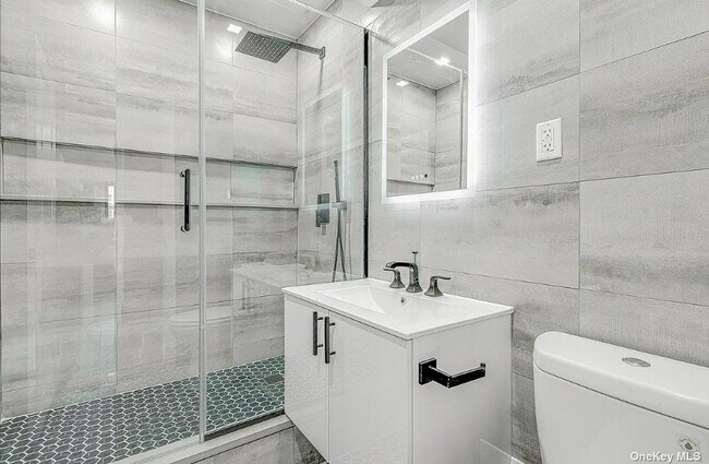 Foto del edificio - 135-8 82nd Ave