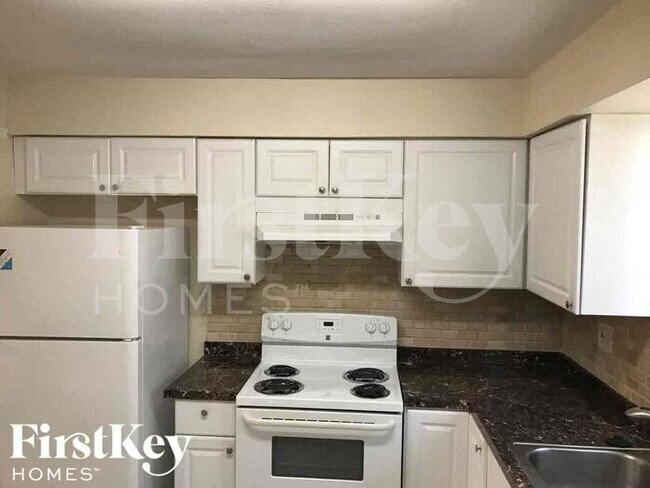 Foto del edificio - 2261 NW 172nd Terrace
