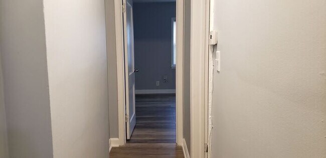 Foto del edificio - 3538 W 10th St