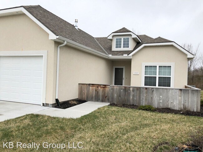 Building Photo - 1314 S Kaydeen Ct