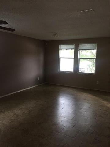 Building Photo - 620 Silvertop Rd