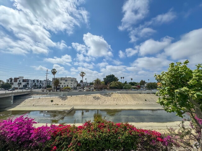 Building Photo - 5000 S Centinela Ave