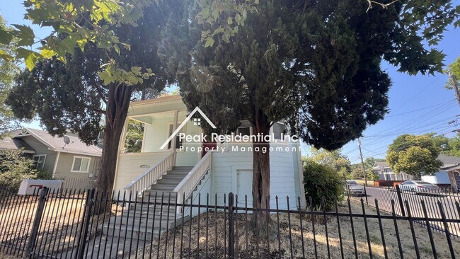 Foto del edificio - Charming 2bd/1ba House near UCD Med Center