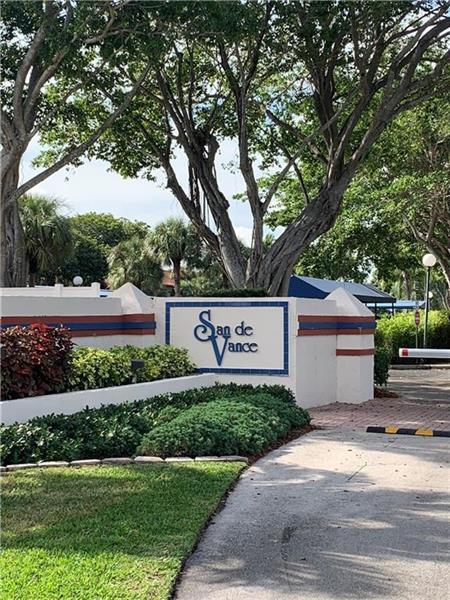 Foto principal - 280 NW 67th St