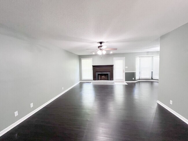 Foto del edificio - 3 Bedroom 2 Bathroom Home