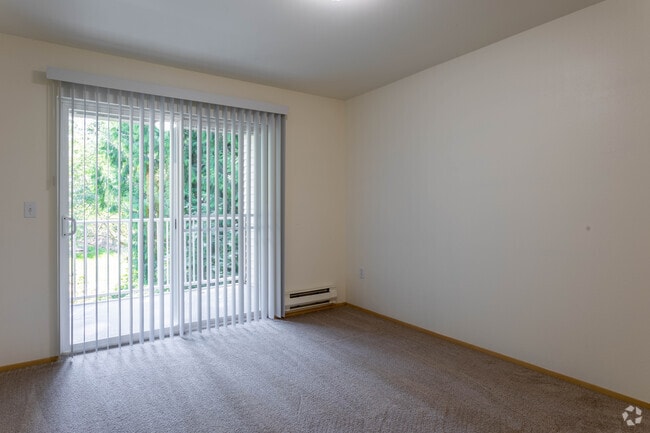2BR, 2BA - 886 SF - The Wilson Apartment - East Kent Hill