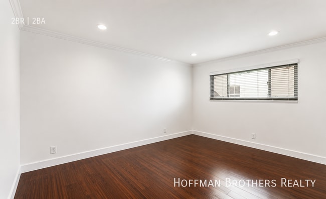 Building Photo - 8730 Charleville Blvd