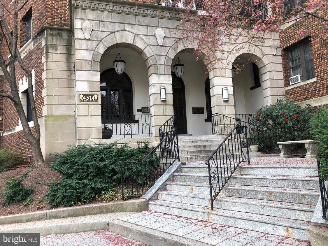 4514 Connecticut Ave NW Unit 109, Washington, DC 20008 Condo for Rent