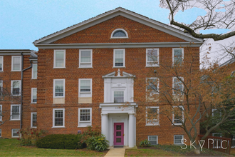 Building Photo - 3541 39th St NW