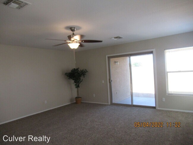 Building Photo - 3 br, 2 bath House - 1722 E Christopher St