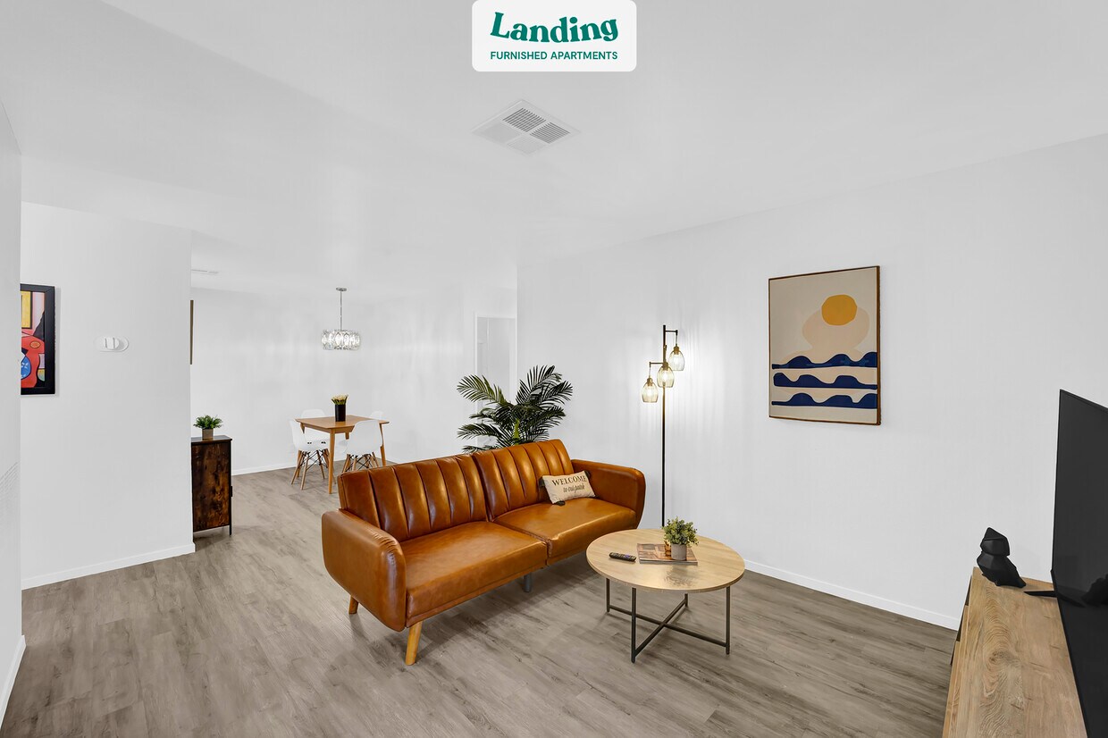 Foto principal - 3151 N Soaring Gulls Dr