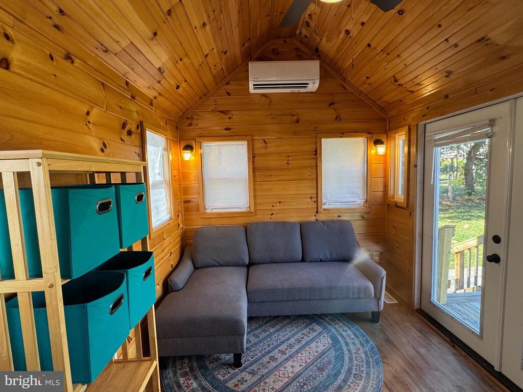 Foto principal - 12 W Loudoun St