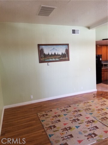 Foto del edificio - 36 Willowcrest Ln