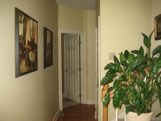 Building Photo - 18 Cobblestone Dr