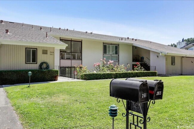 Building Photo - 265 Vallejo Ct