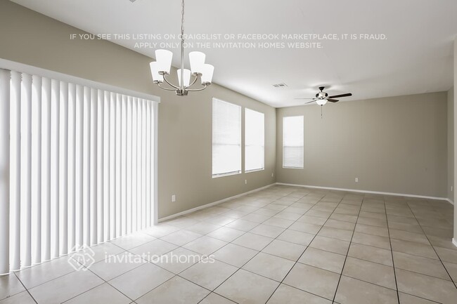 Foto del edificio - 7028 Wonderberry St