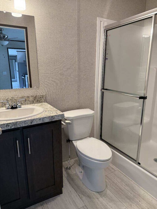 Foto del edificio - 25 Austin Dr