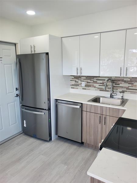 Foto del edificio - 3941 SW 51st St