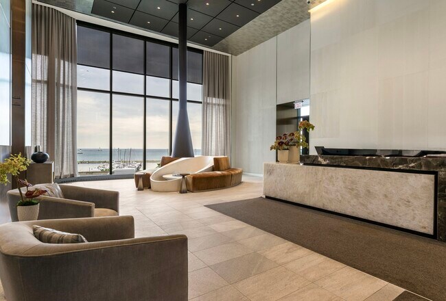 Foto del edificio - 211 N Harbor Dr