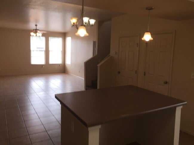 Building Photo - 1401 Monte Vista Ave