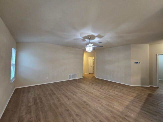 Building Photo - 2356 Pintail Loop