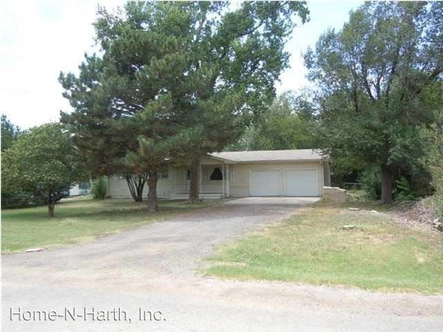 Primary Photo - 1639 N Prairie Creek Rd