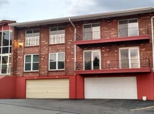 Foto del edificio - 10352 Forest Brook Ln
