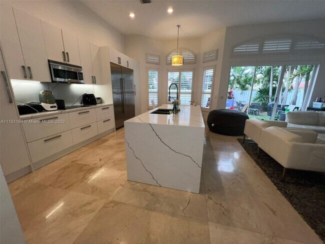 Foto del edificio - 5283 SW 33rd Way
