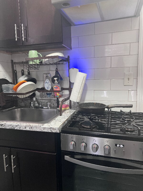 Foto del edificio - 67 Medway St