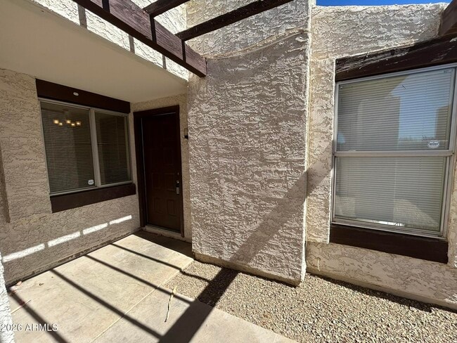Building Photo - 1762 W Colt Rd