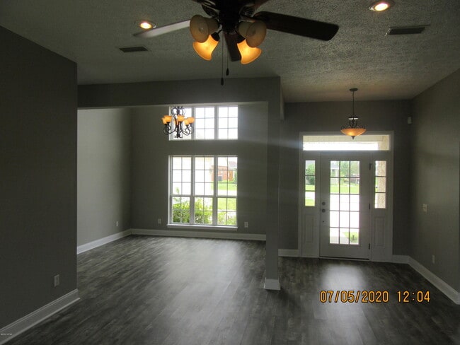 Building Photo - 5436 Blue Dog Rd