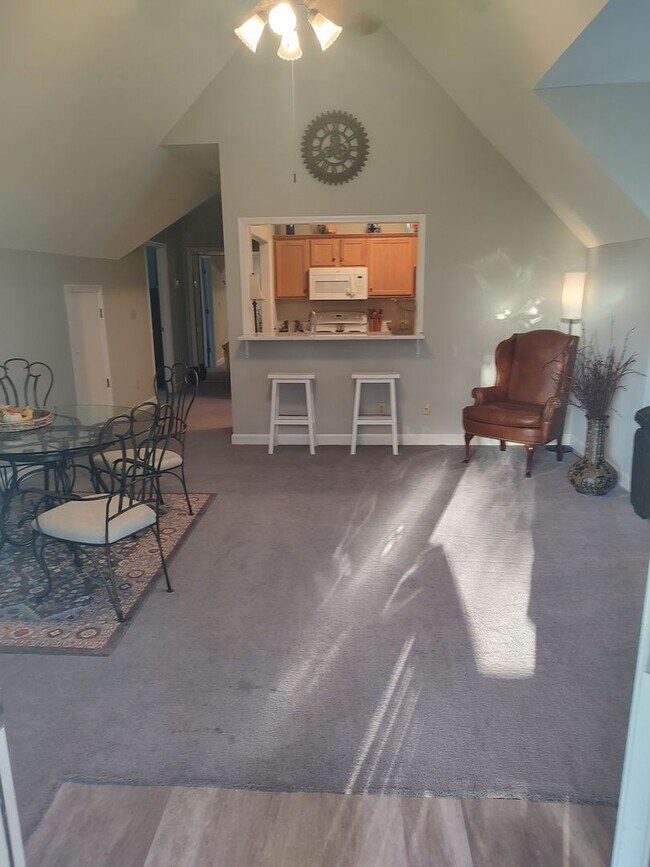 Building Photo - 193 Kenner Ave