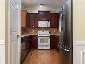 Foto del edificio - 10861 Alderwood Cove