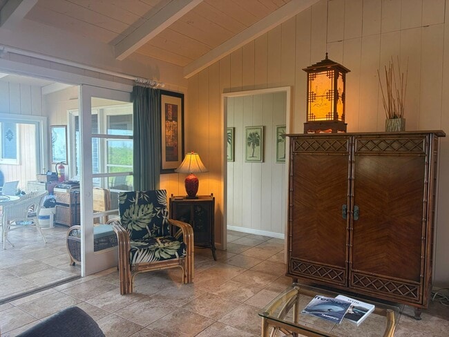 Building Photo - 91-477-477 Pupu St