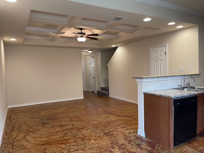 Foto del edificio - Town home for rent