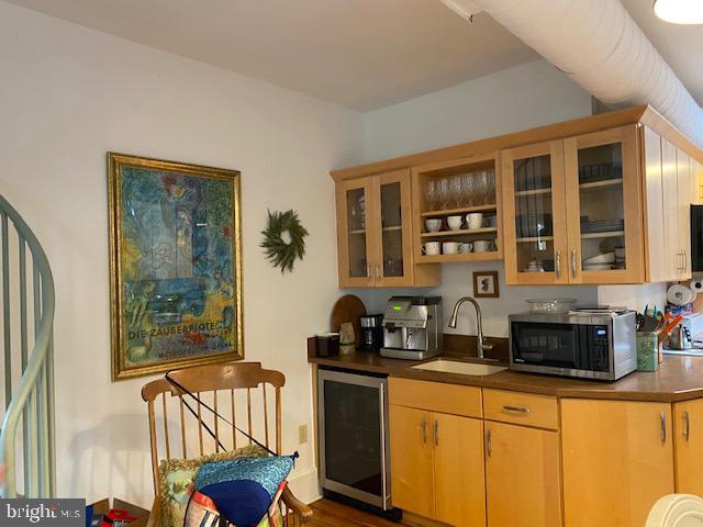 Building Photo - 43 E South St