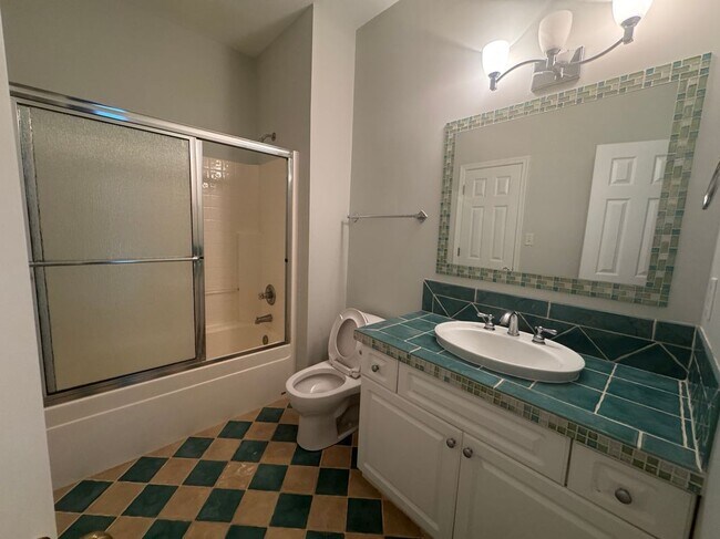 Foto del edificio - 9462 Bay Front Dr