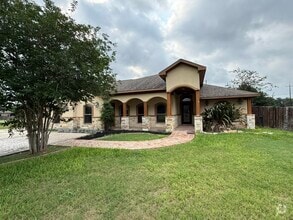 Building Photo - 1596 Wildwood Trl Blvd