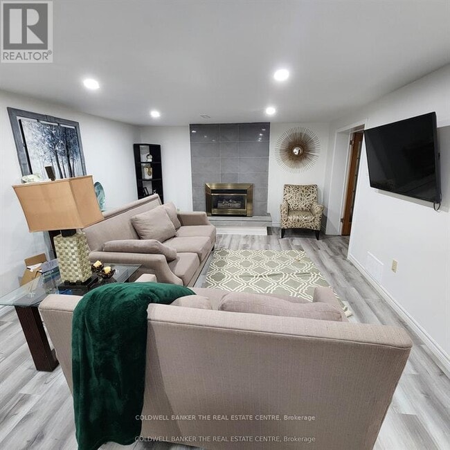 Building Photo - 295 Duckworth St