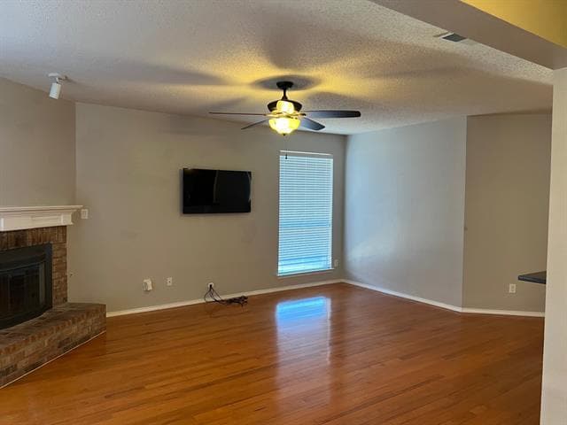 Building Photo - 3213 Grenada Dr