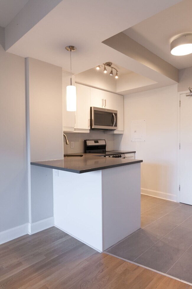 Building Photo - 3455 Rue Aylmer