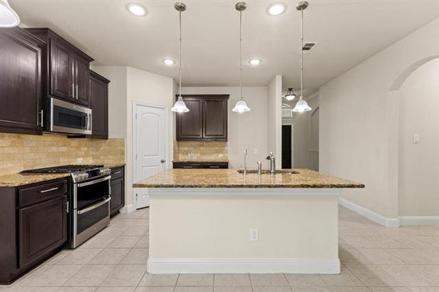 Building Photo - 7822 Cottonwood Dr