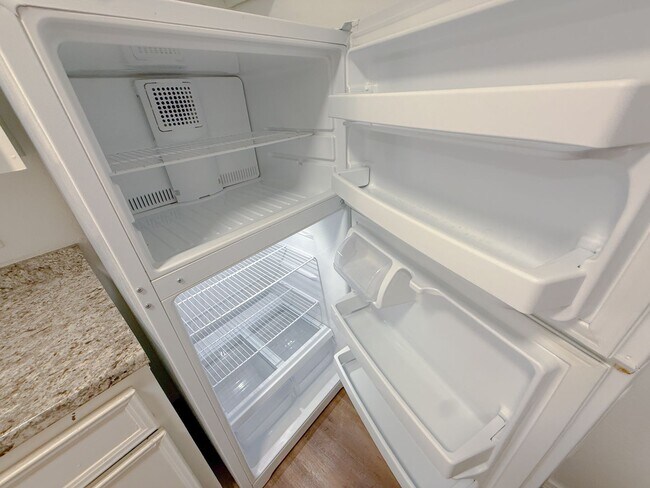 Foto del edificio - Spacious 1 Bedroom Apartment in Lubbock!