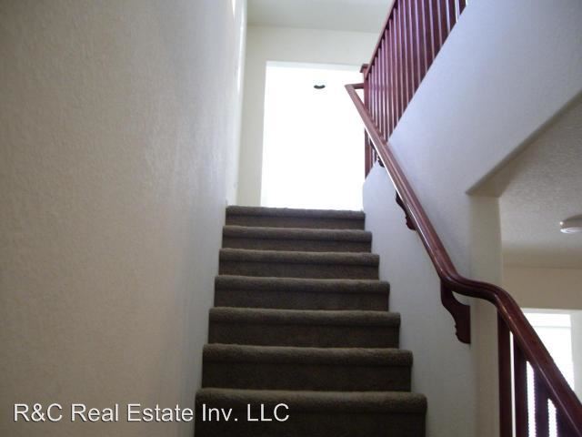 Building Photo - 21117 E Stonecrest Dr