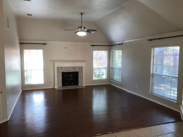 Building Photo - 600 Bel Air Dr