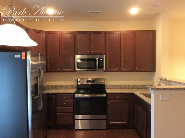 Building Photo - 13631 Brownhill Ln