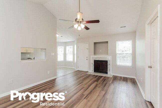 Foto del edificio - 1929 Slater Ridge Dr